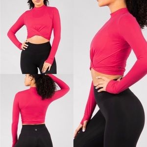 BuffBunny Knotty & Nice Crop Top S